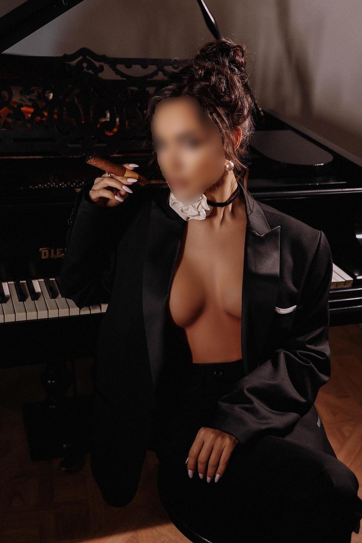 Проститутка Питера Жанна с 6 размером груди предлагает интим услуги у метро Рыбацкое  +7(981)136-33-84 - фото 4